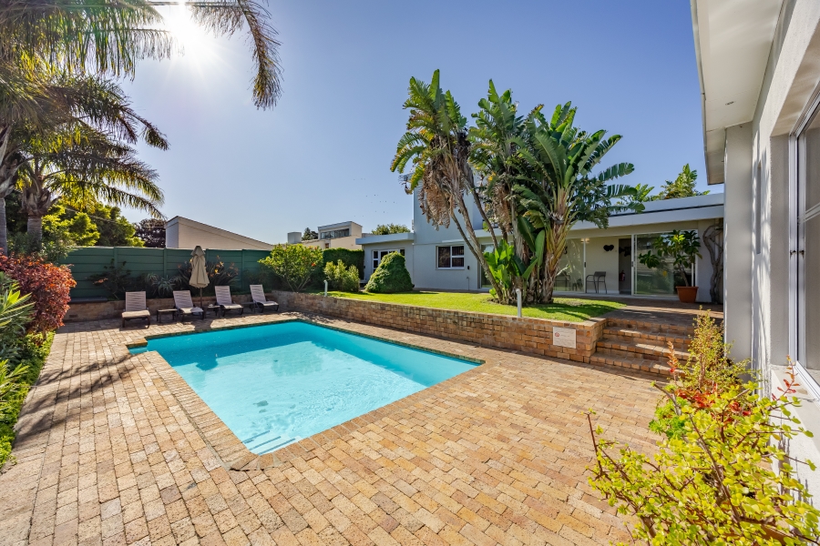 5 Bedroom Property for Sale in Milnerton Central Western Cape